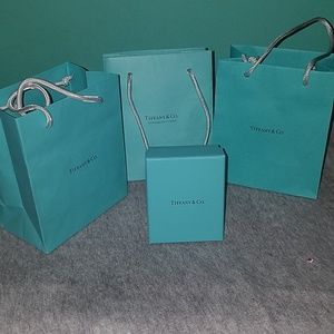 tiffany shopping bags